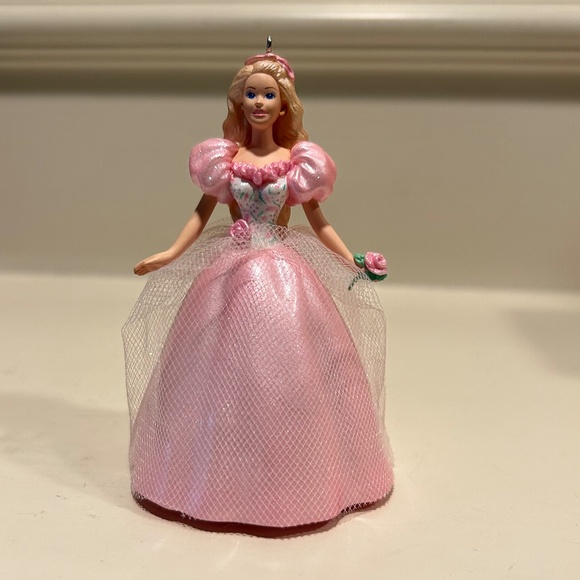Hallmark Springtime Barbie Ornament - Picture 2 of 8